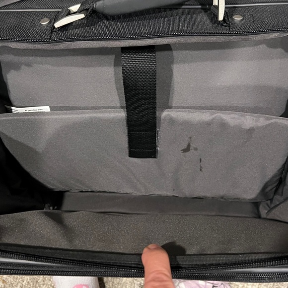 Samsonite Black Laptop Shoulder Messenger Bag - Picture 4 of 10